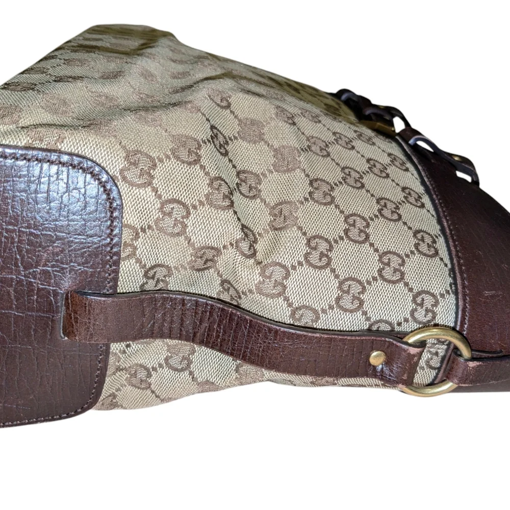 ✨BOGO LUXURY BAGS!!✨Authentic Gucci Canvas Tote Bag + Authentic Chloe Bag - Picture 6 of 10